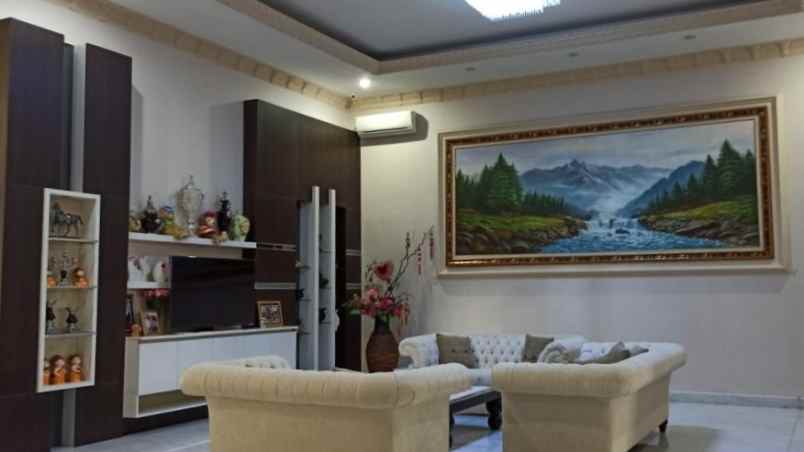 dijual rumah villa artha gading kelapa