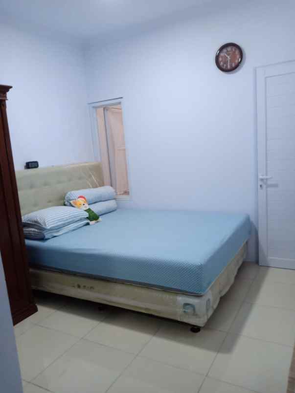 dijual rumah villa bintaro indah