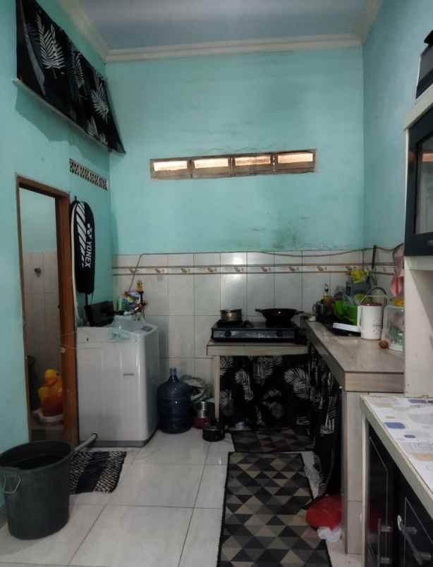 dijual rumah villa gading harapan pintu