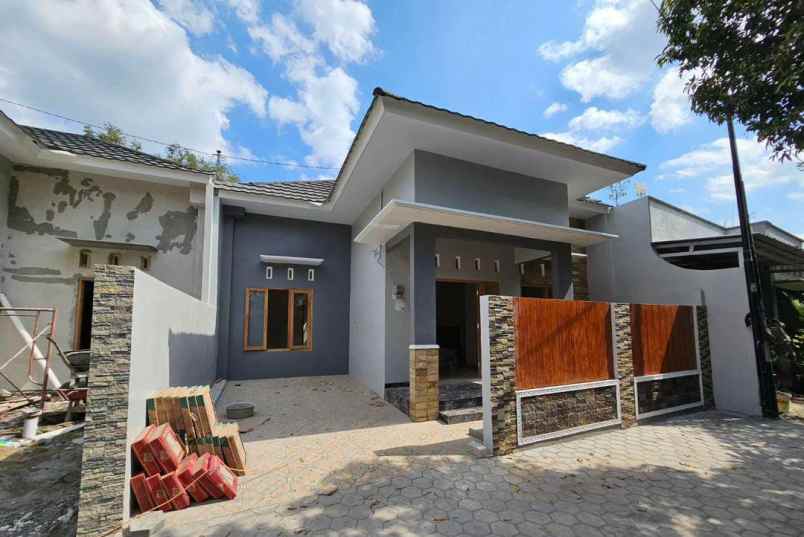 dijual rumah wedomartani kec ngemplak