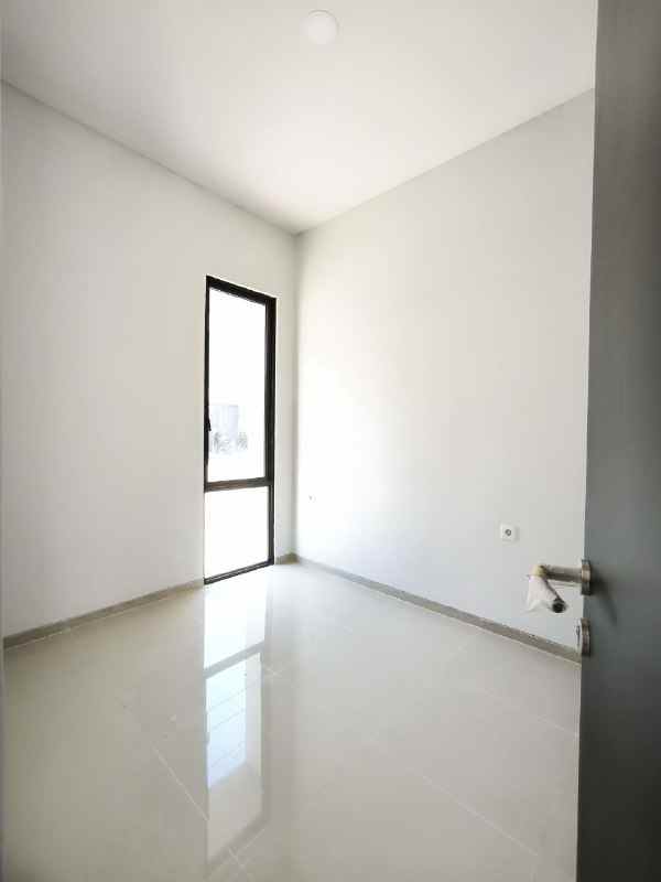 dijual rumah wonorejo