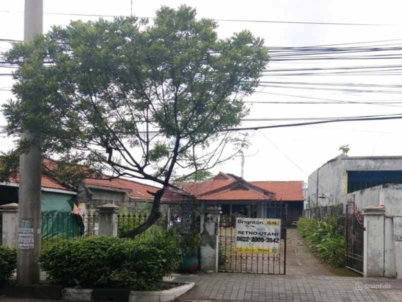 dijual rumah yos sudarso
