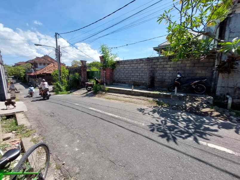 dijual tanah 305m2 jl drupadi renon dekat sanur bali