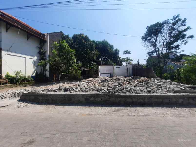 dijual tanah blok o