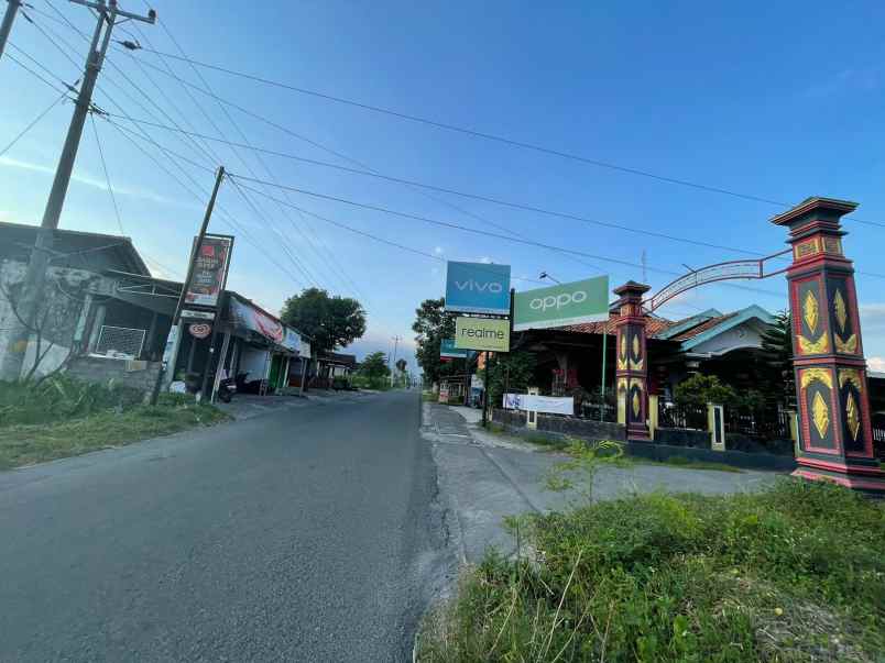 dijual tanah borangan kec manisrenggo