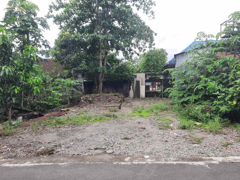 dijual tanah gentan jl kaliurang km 10