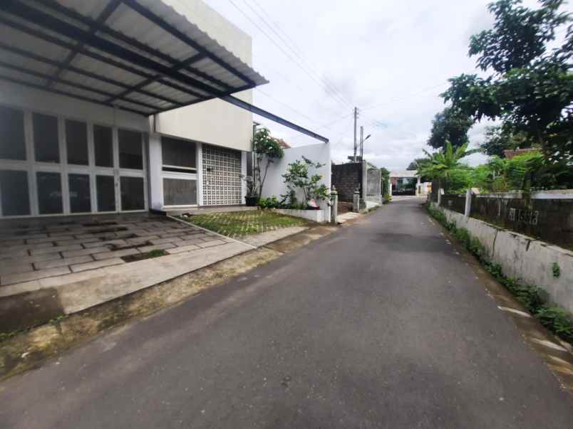 dijual tanah gentan jl kaliurang km 10