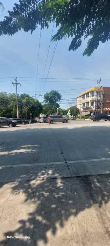 dijual tanah jalan majapahit