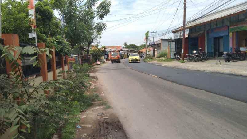 dijual tanah jalan raya sriamur