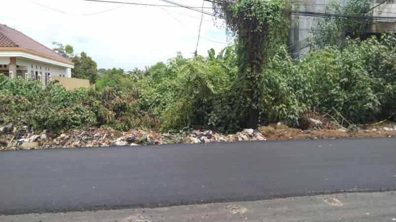 dijual tanah jalan raya sriamur