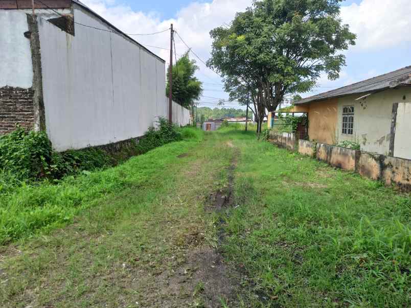 dijual tanah jalan soekarno hatta