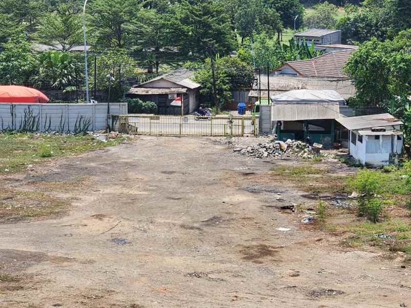 dijual tanah jl husein sastranegara kel