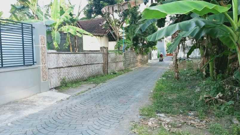 dijual tanah karangnongko pugeran depok