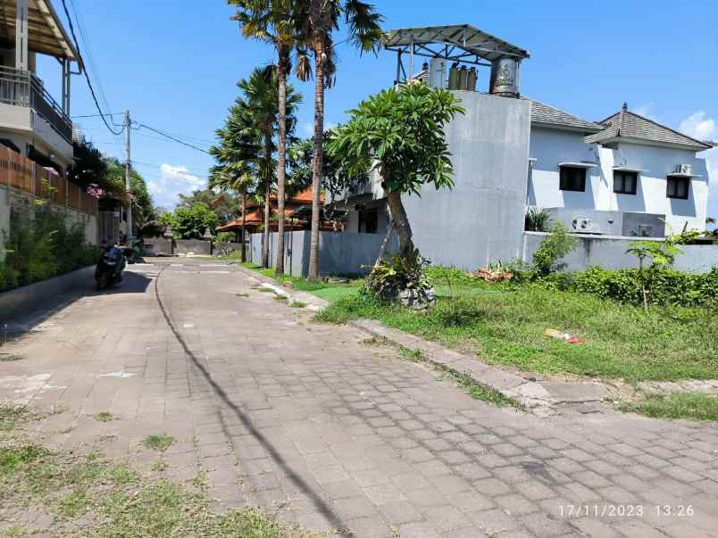 dijual tanah komersil lokasi dalung