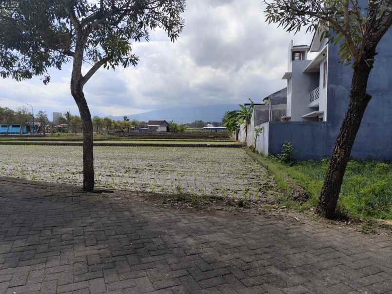 dijual tanah pendem