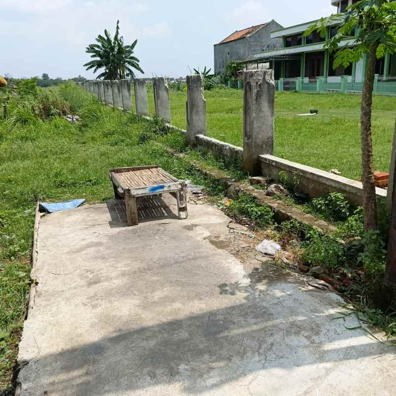 dijual tanah strategis di pinggir jalan raya