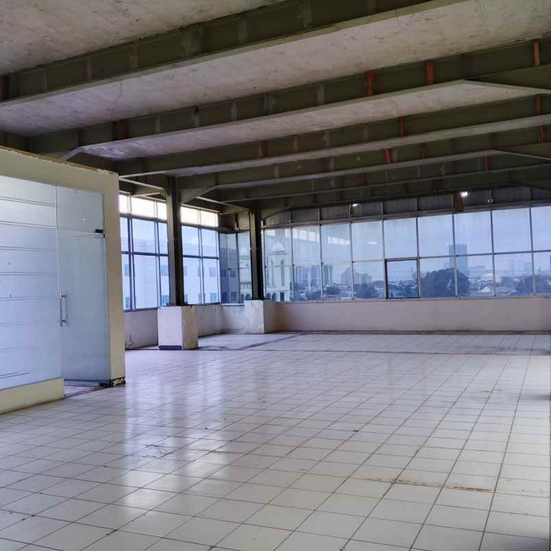 disewakan gedung di mampang prapatan jakarta selatan