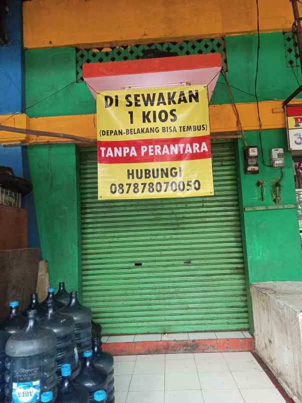 disewakan kios tembus depan belakang