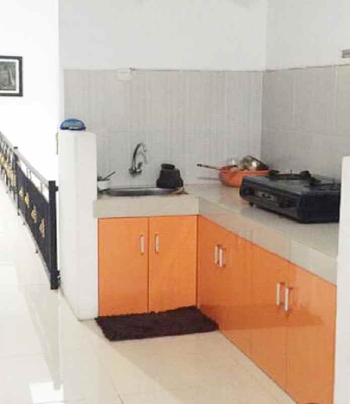 disewakan kost jl swadaya no 1b kel