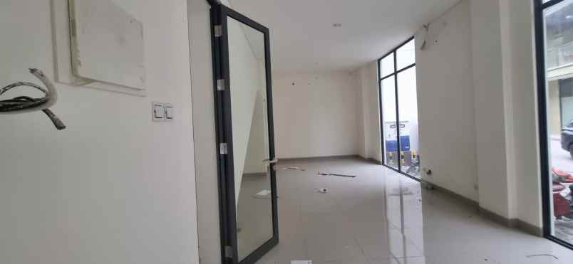 disewakan ruko gudang kantor gading serpong