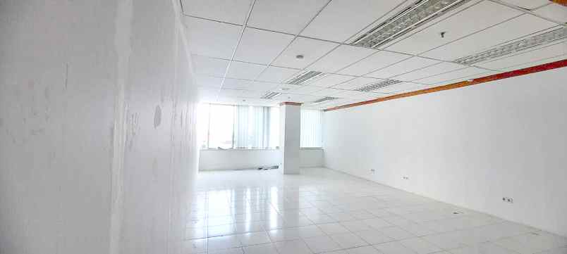 disewakan ruko gudang kantor jl perjuangan no kav 21 rt