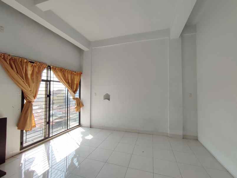 disewakan ruko jalan pahlawan medan perjuangan