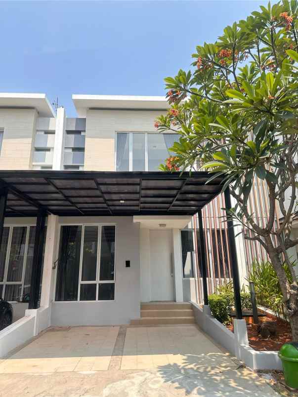 disewakan rumah cluster yarra jgc jakarta