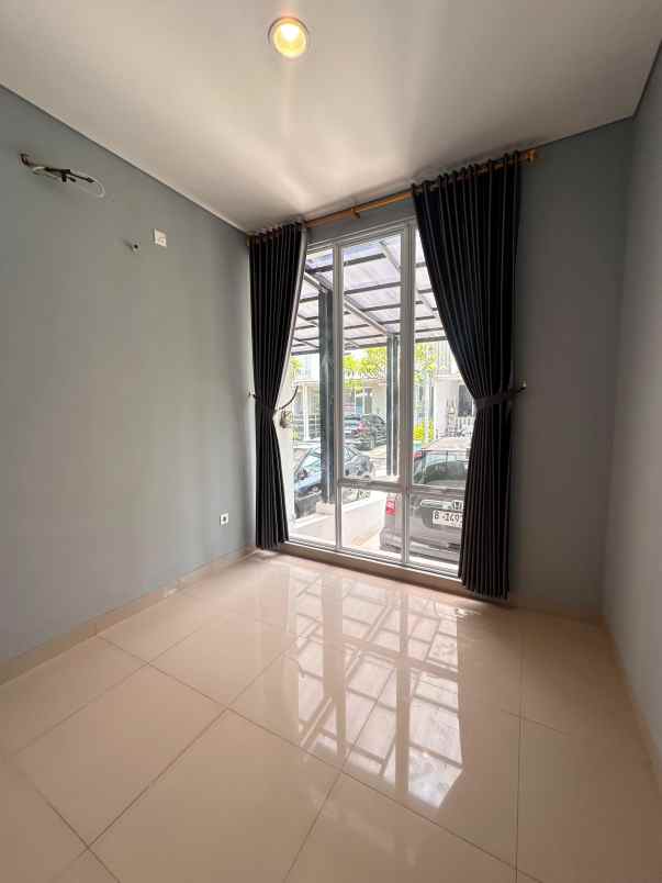 disewakan rumah cluster yarra jgc jakarta