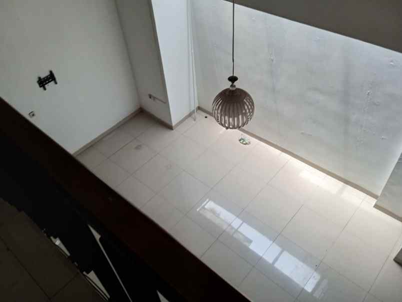 disewakan rumah gegerkalong sayap