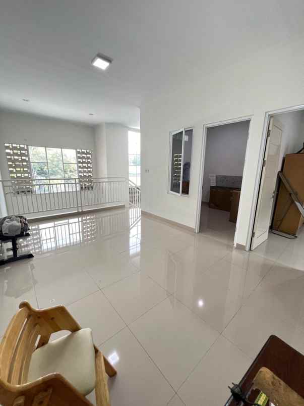 disewakan rumah harapan indah 1
