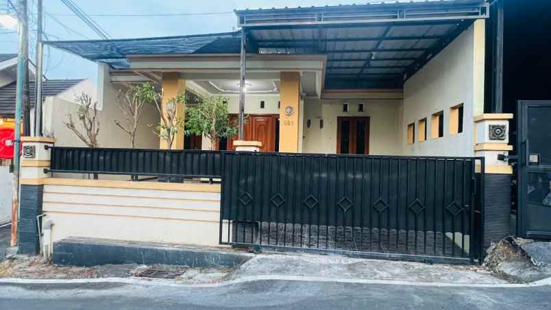 disewakan rumah jl tejosari raya gedawang banyumanik