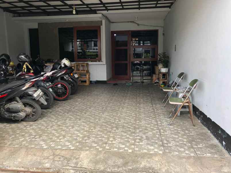 disewakan rumah komplek setra dago