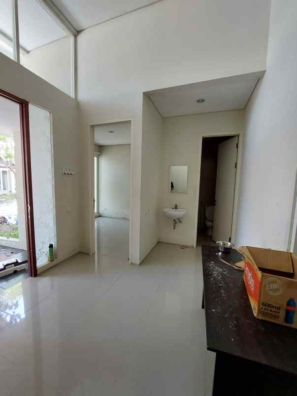 disewakan rumah northwest