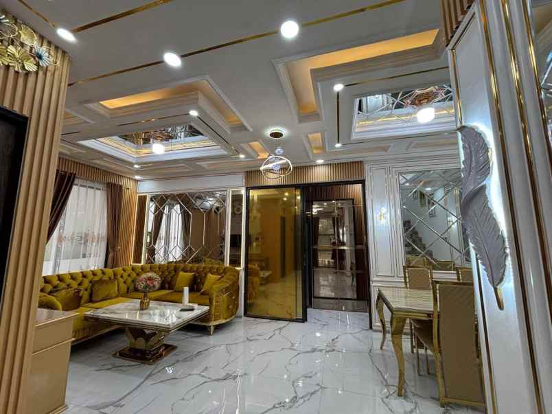 disewakan rumah perum emerald land