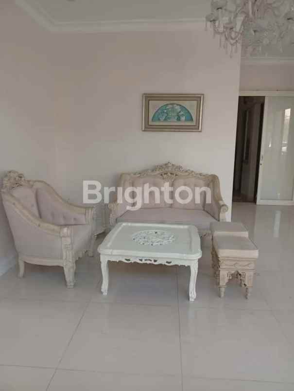 disewakan rumah regency 21