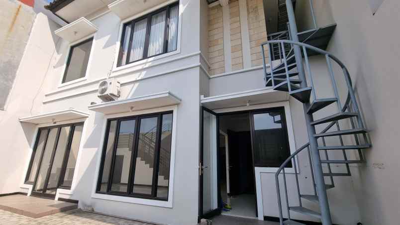 disewakan rumah royal residence surabaya