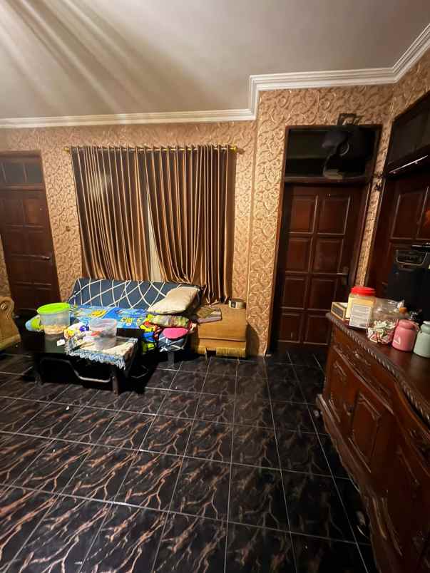 disewakan rumah ruko kedung asem surabaya timur