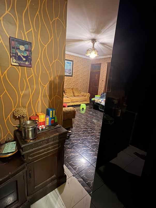 disewakan rumah ruko kedung asem surabaya timur