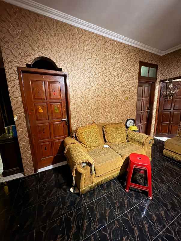 disewakan rumah ruko kedung asem surabaya timur