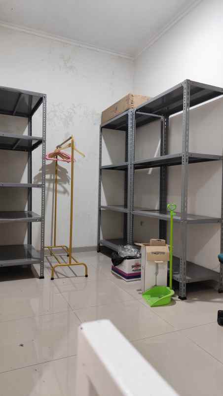 disewakan rumah suvarna sutera cluster