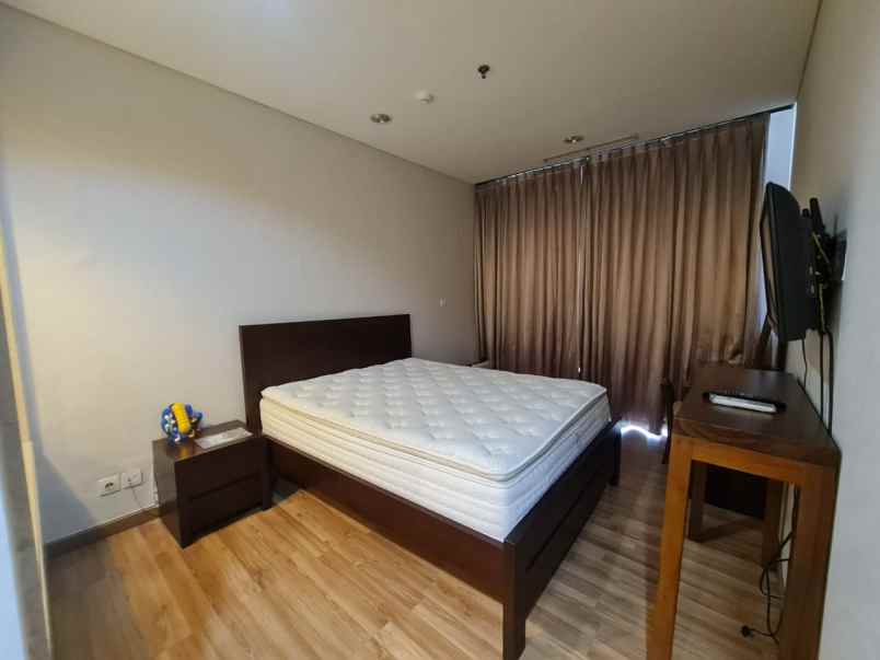 for rent sale 2br apartment at senopati suites