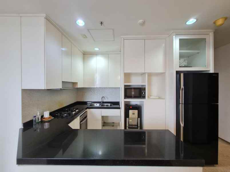 for rent sale 2br apartment at senopati suites