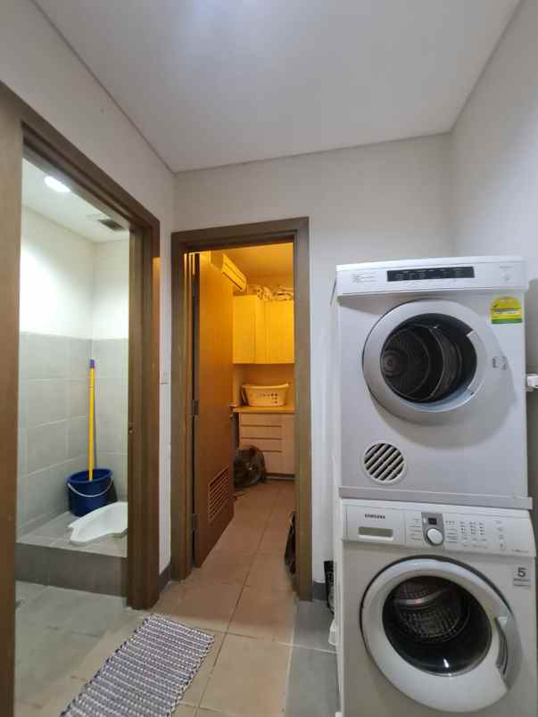 for rent sale 2br apartment at senopati suites