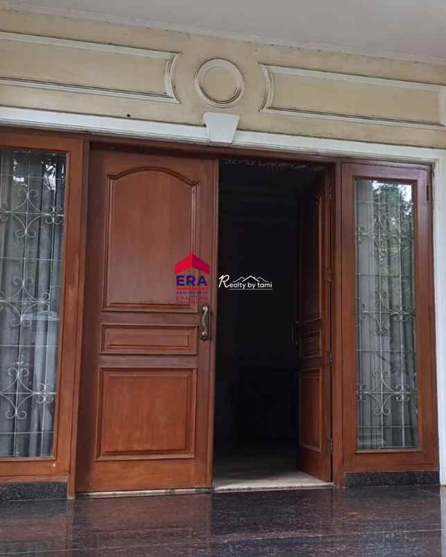 for sale rumah di pondok indah jakarta selatan