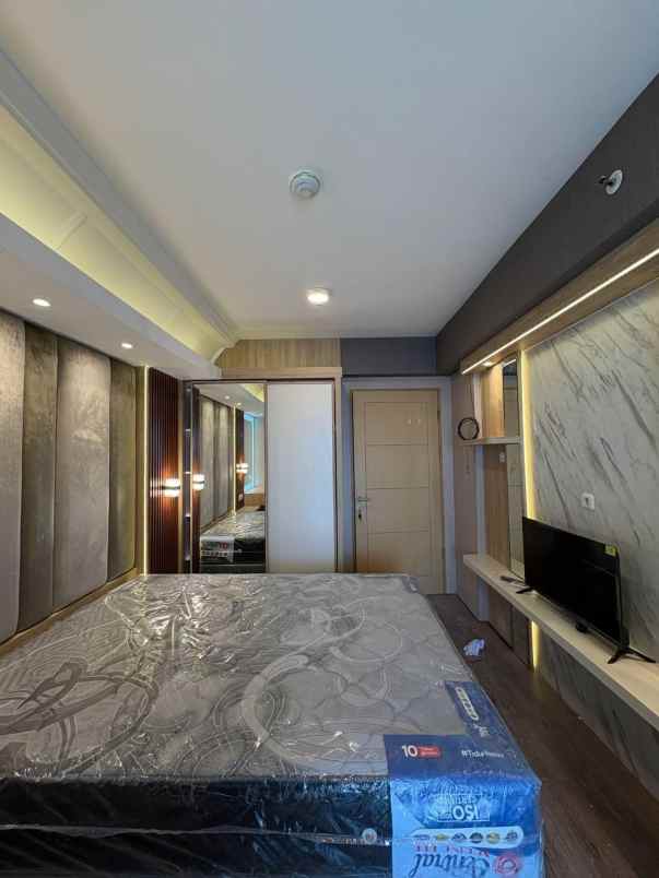 furnish baru disewakan apartemen educity full furnish