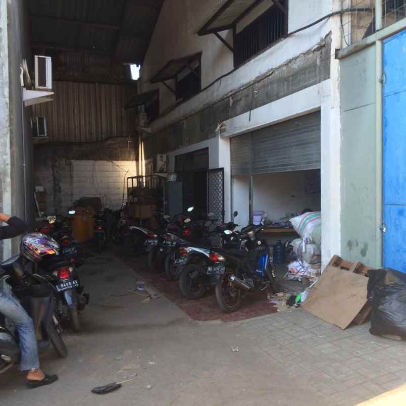 gudang kyai tambak deres siap pakai