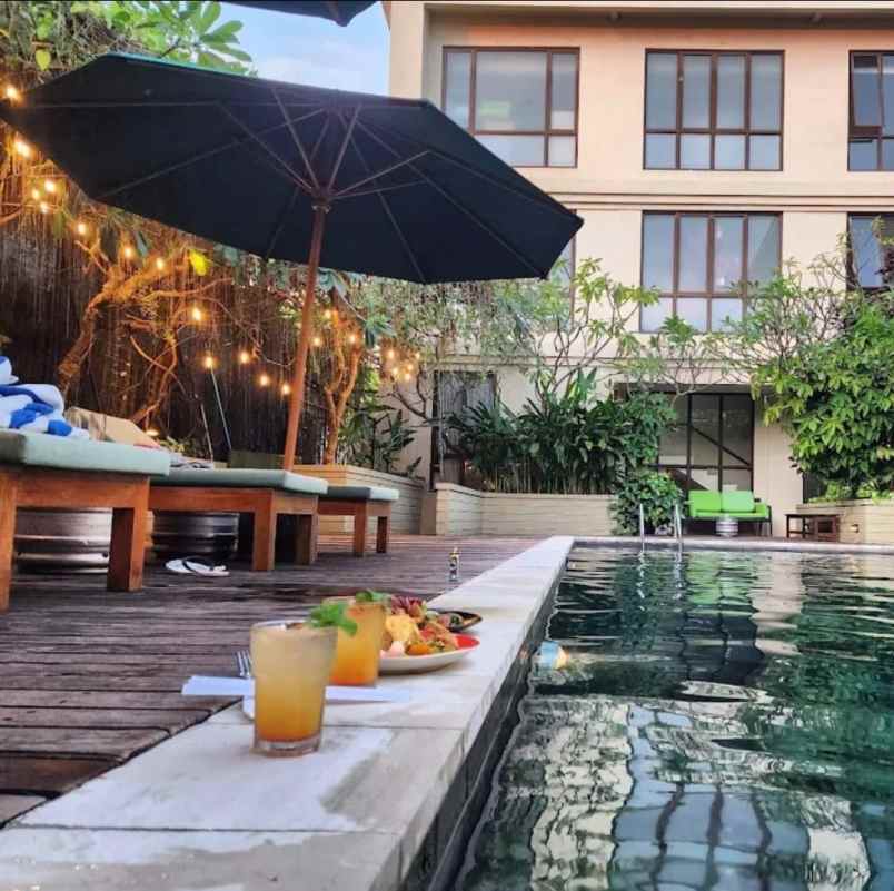 hotel bintang 4 mewah dijual dekat pantai kuta bali