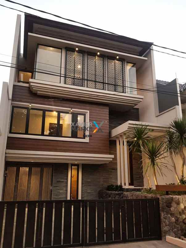 house for sale modern style araya tahap 2 cantiiikkk