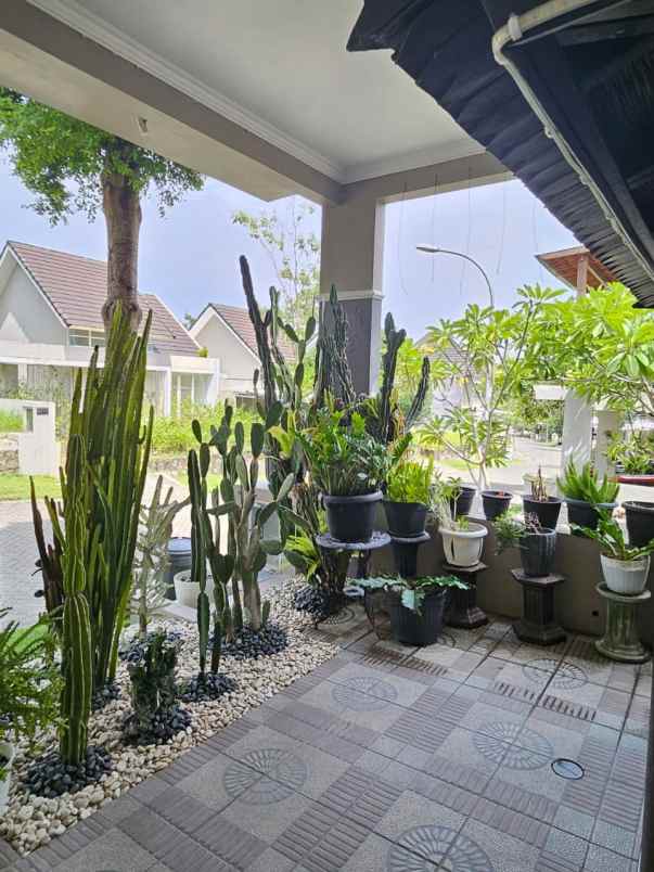 jual murah rumah modern 2 lantai di perumahan