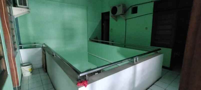 jual rumah 2 lantai cocok untuk kos2 an